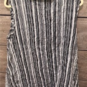 Elegant Black and White Striped Women's Tunic